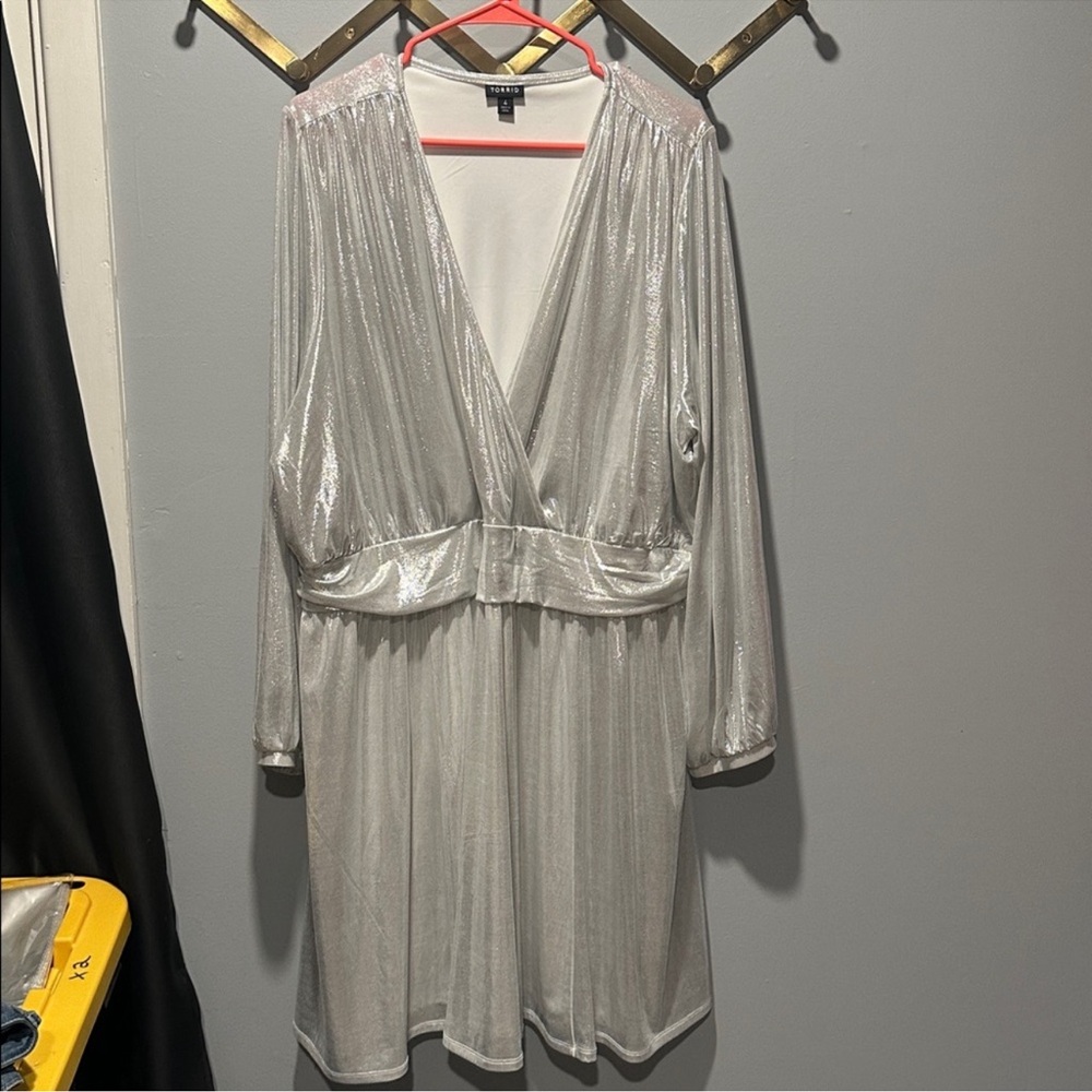 Torrid Silver Dress 👗 - Picture 5 of 9